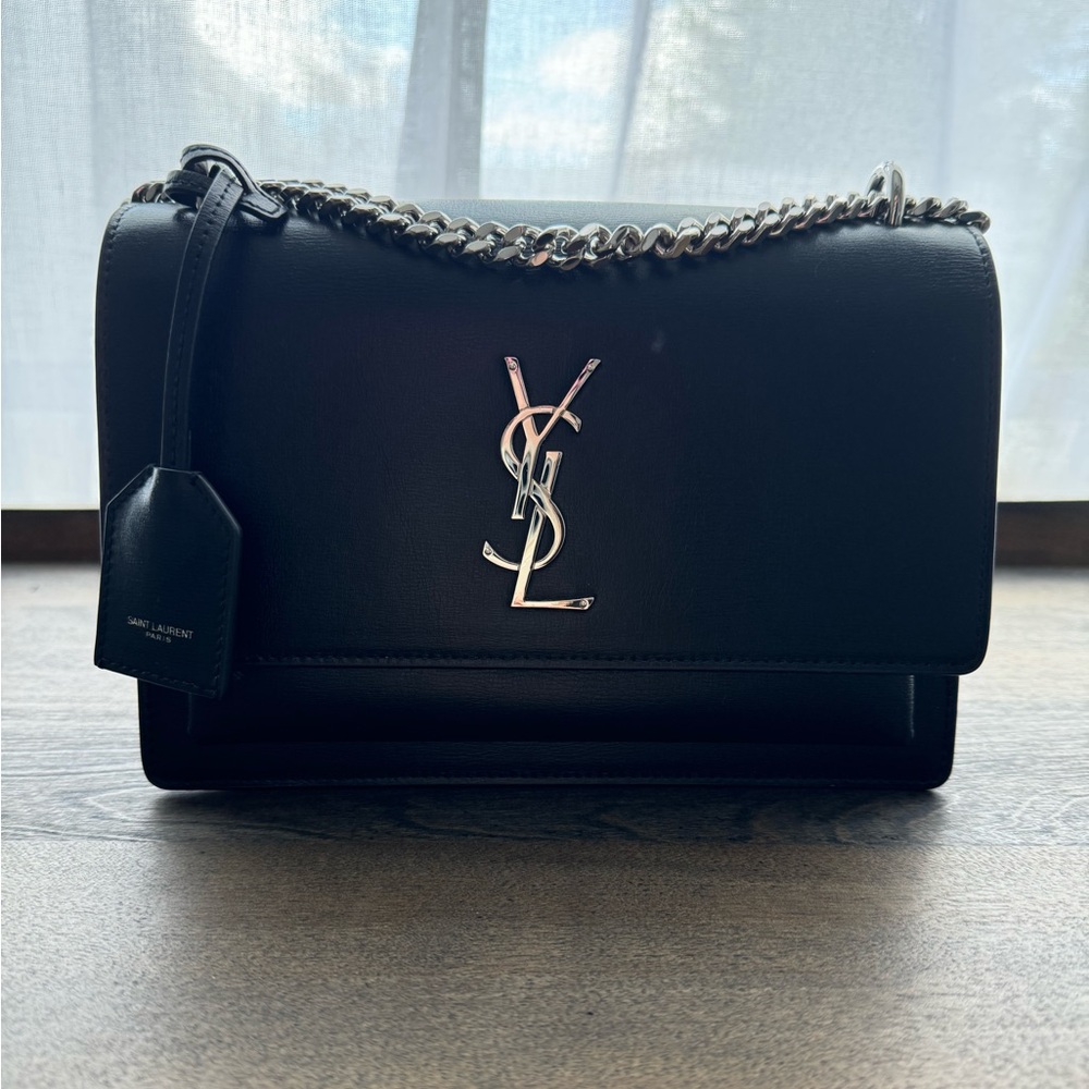 SAINT LAURENT SUNSET LEATHER SHOULDER
BAG